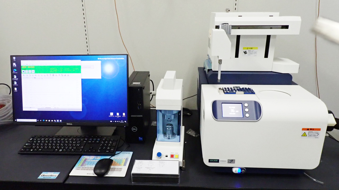 熱分析システム（DSC, TG/DTA）